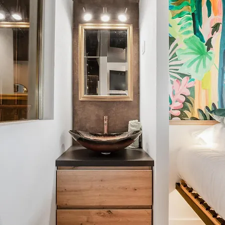 Le Tequila Renovated Apartment With Sunny Terrace In The Cap Dagde Agde